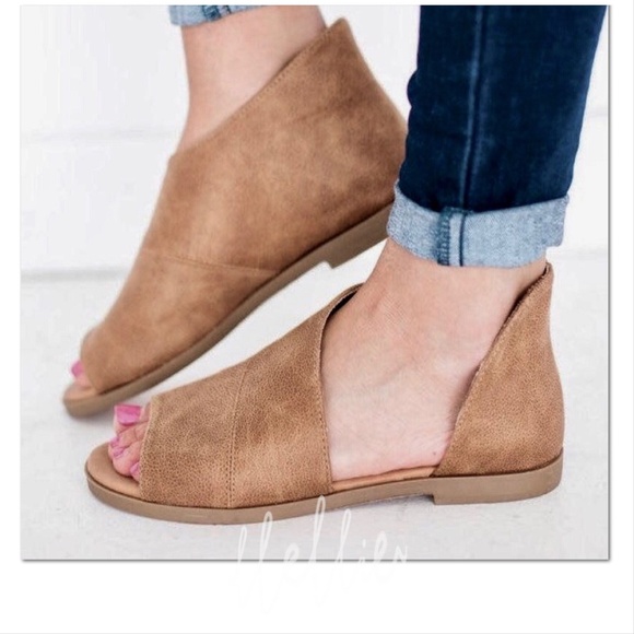 Peep Toe Bootie Blanc Sandal - Picture 2 of 7